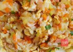 Illustration of how to make egg fried rice 7