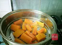 Illustration of how to make sunflower buns 2