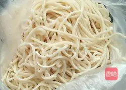 How to make fried noodles Illustration 1