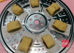 Illustration of how to make brown sugar honey jujube steamed buns 13