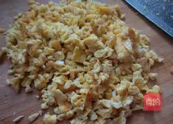 Illustration of how to make leek and egg dumplings 6