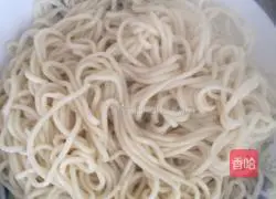 Illustration of how to make noodles 9