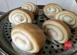 Illustration of how to make two-color steamed buns 18