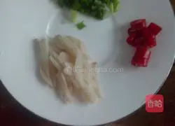 Illustration of how to make shredded chicken wontons 4