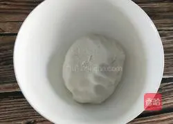 Illustration of homemade glutinous rice balls 4