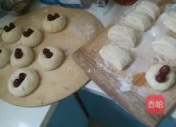 Illustration of how to make milk-flavored steamed buns 2