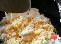 Shaw's Fried Rice Recipe Illustration 7