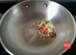 Illustration of how to make five-spice noodles 4