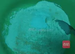 Illustration of how to make steamed buns with vegetarian filling 3