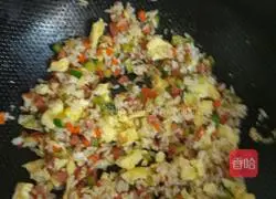 Egg Fried Rice Recipe Illustration 8