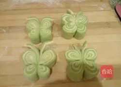 Illustration of how to make butterfly steamed buns 12