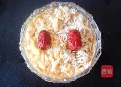 Illustration of how to make egg yolk and sesame sauce noodles 9