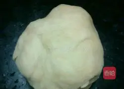 Illustration of how to cut noodles with a hand rolling knife 1