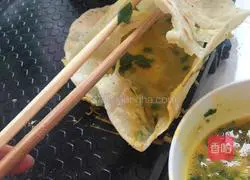 Illustration of egg filling cake 4