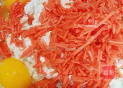 (Hot Noodles) Illustration of Carrot Shredded Cake 3