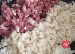 Lotus root and pork dumplings recipe 10