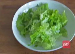 Illustration of how to make delicious and healthy egg fried rice 9