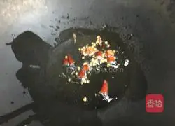 Illustration of how to make special fried noodles 12