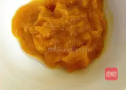 Illustration of how to make giant steamed buns 10