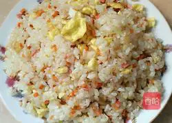 Illustration of how to make egg fried rice 9