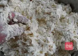 Illustration of how to make big buns 3