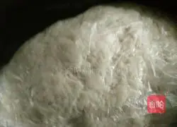 Home-style dumplings with radish, green onion and meat Practice illustration 2