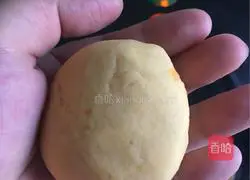 Illustration of how to make sweet potato pancakes 6