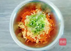 Illustration of how to make carrot stuffed buns 10