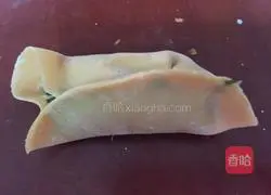 Illustration of how to make five-color chive dumplings 9