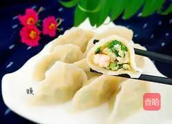Illustration of how to make egg, leek and shrimp dumplings 18