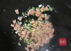 Illustration of how to make egg fried rice 5