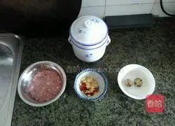 Illustration of how to make meatloaf soup 4