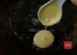 Milk Illustration of how to make fragrant grain cakes 6