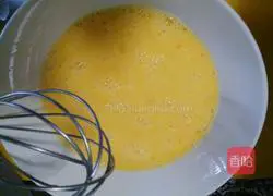 Illustration of how to make whitebait egg cake 3