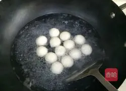 Illustration of how to cook glutinous rice balls 4