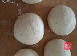 Illustration of making multi-grain thousand-layer steamed buns 7