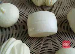 Illustration of how to make old noodle corn buns 7