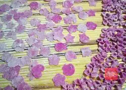 Illustration of how to make dragon fruit noodles 12