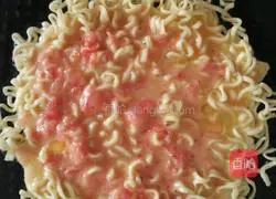 Illustration of how to make Western Red Egg Noodle Cake 4