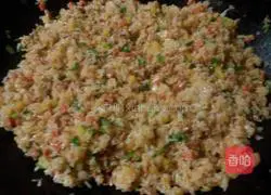 Illustration of Sanding Fried Rice 7