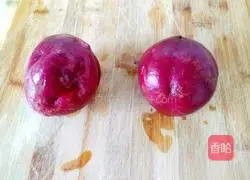 Illustration of how to make glutinous rice cakes with bean paste and purple sweet potato 1