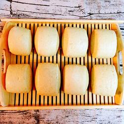 Knife-cut bean noodles steamed buns