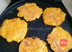 Pumpkin Egg Pancake Recipe Illustration 8