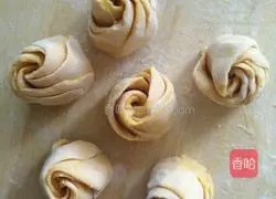 Pumpkin Rose Steamed Bun Recipe Illustration 6