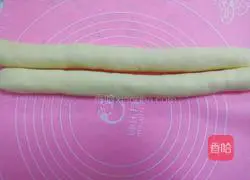 Illustration of how to make pork and onion dumplings 11