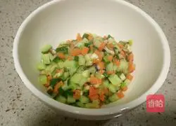 Illustration of how to make colorful fried rice 7
