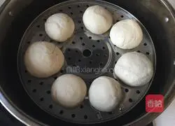 Illustration of how to make steamed buns 9
