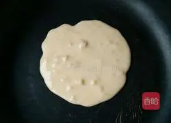 Illustration of how to make banana waffles 7