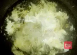 Illustration of instant noodles with cyclone mustard soup 11