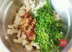 Illustration of how to make tofu dumplings 11